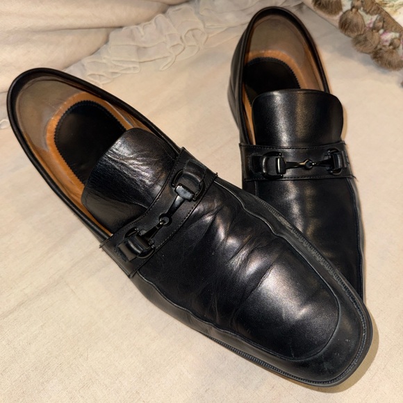 Elegant Blake McKay Black Leather Slip-On Loafers - Picture 2 of 5